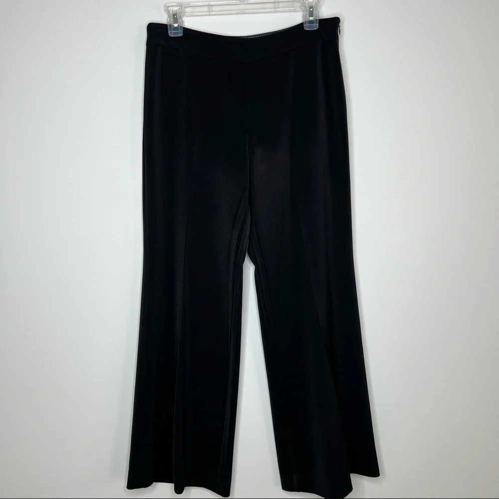 White House Black Market Black Pants. Size 8S